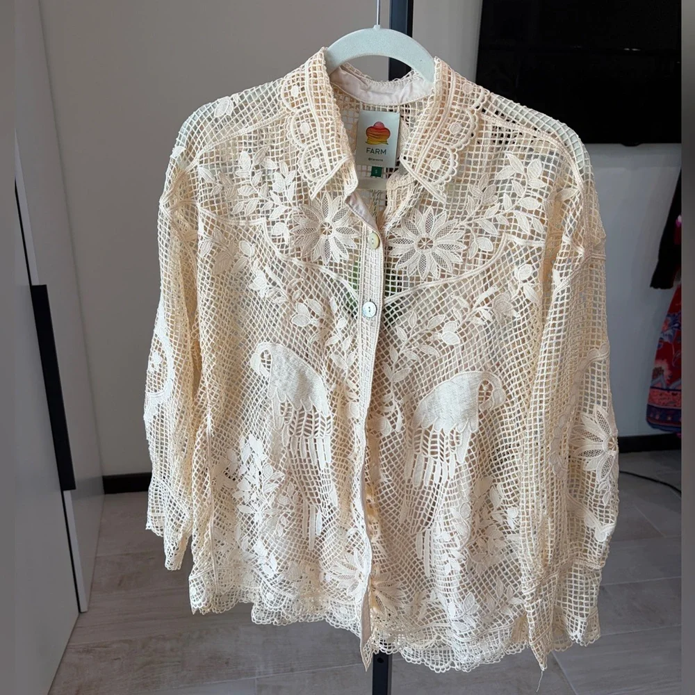 Farm Rio: Sand Landscape Guipure Shirt - Picture 5 of 13